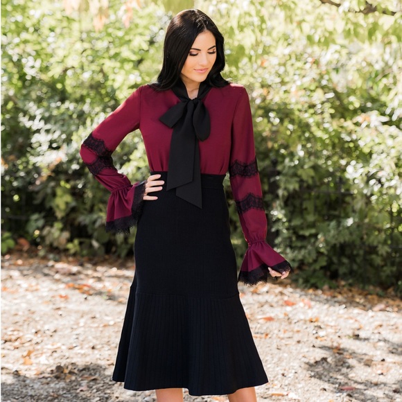 Rachel Parcell | Claret Tie Front Burgundy Blouse - Picture 2 of 8